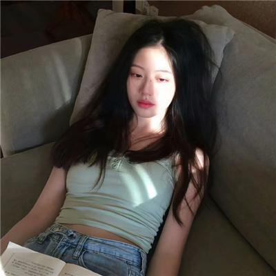 无法隐藏的本能：偷拍